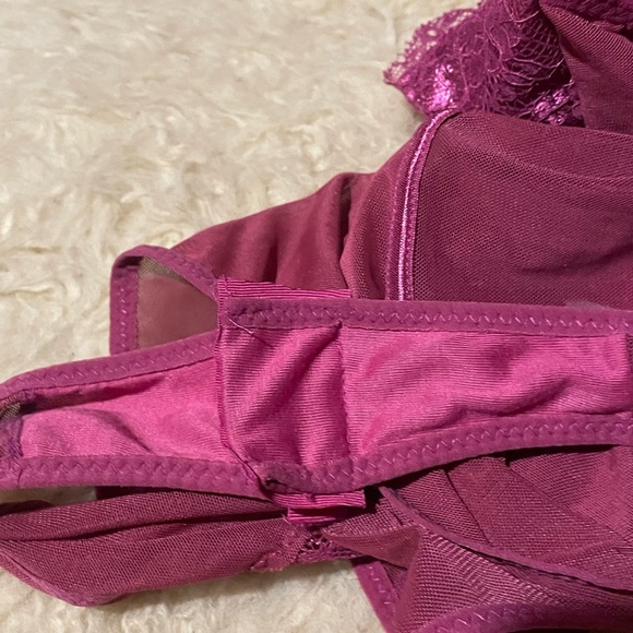 Free!!! New Revamped bodysuit - Picture 3 of 6